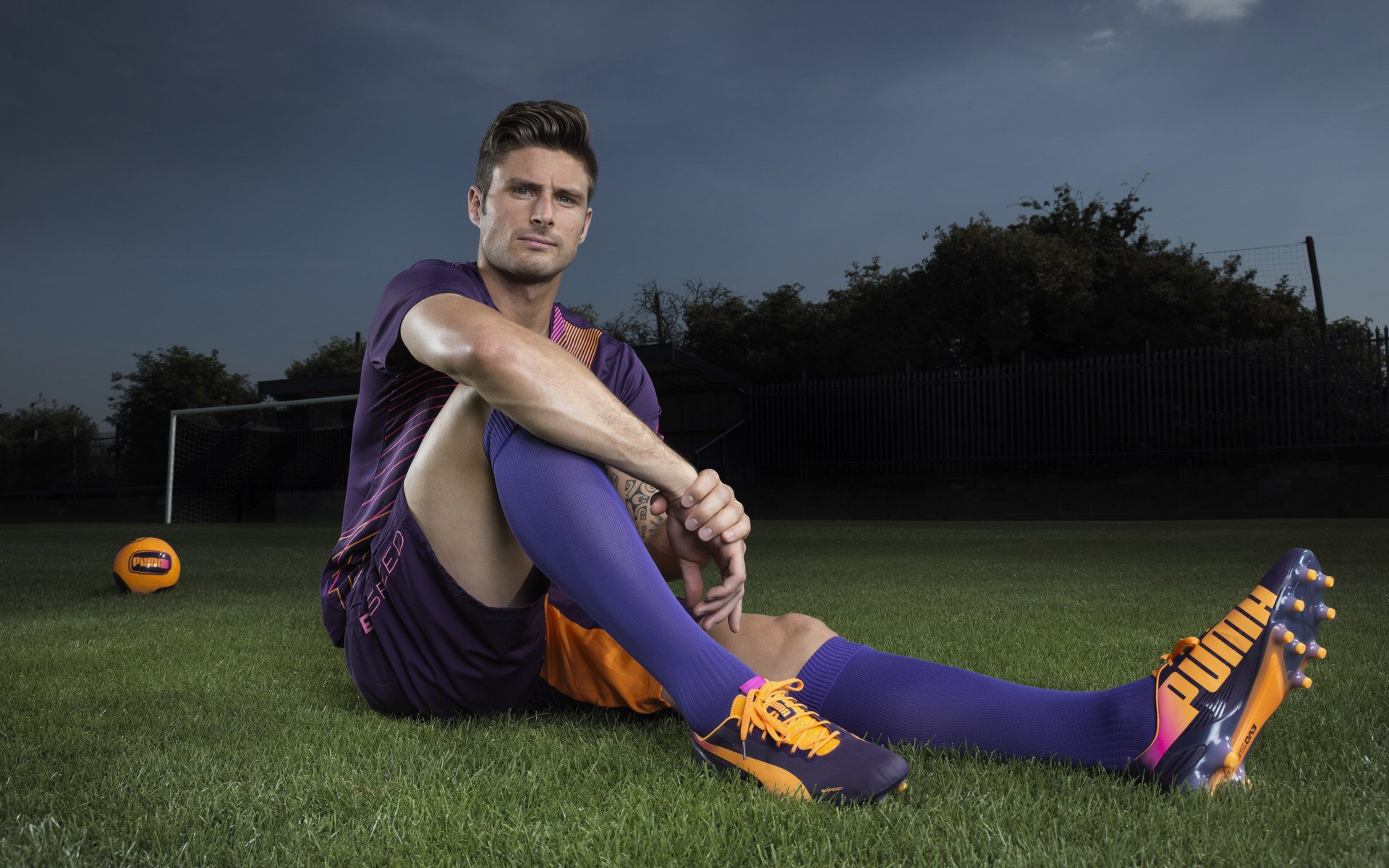 亚洲之光闪耀欧冠舞台，日本完胜摩洛哥背后的战术革命与全球足球新格局